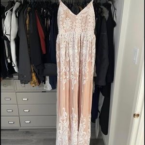 Southern Fried Chics Large White and Nude Maxi Dress